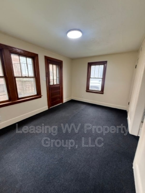Building Photo - 1319 Payne Ave