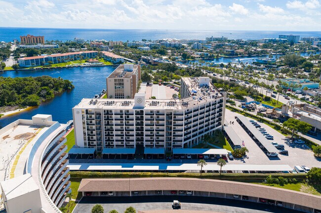 Foto del edificio - 1629 Riverview Rd