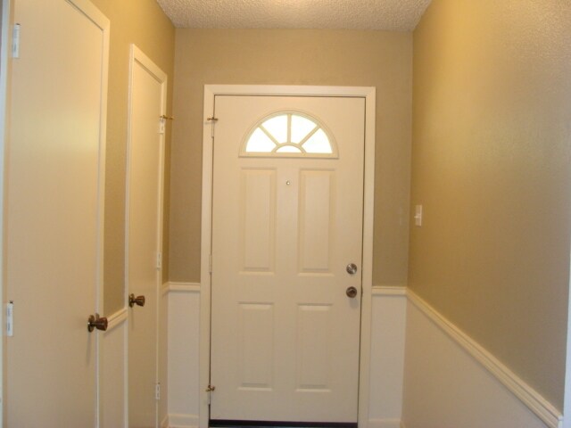 Foto del edificio - 316 Pebble Beach Dr