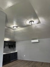 Building Photo - 4049 Lucille St