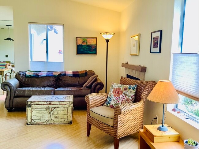 Building Photo - 7488 Altiva Pl