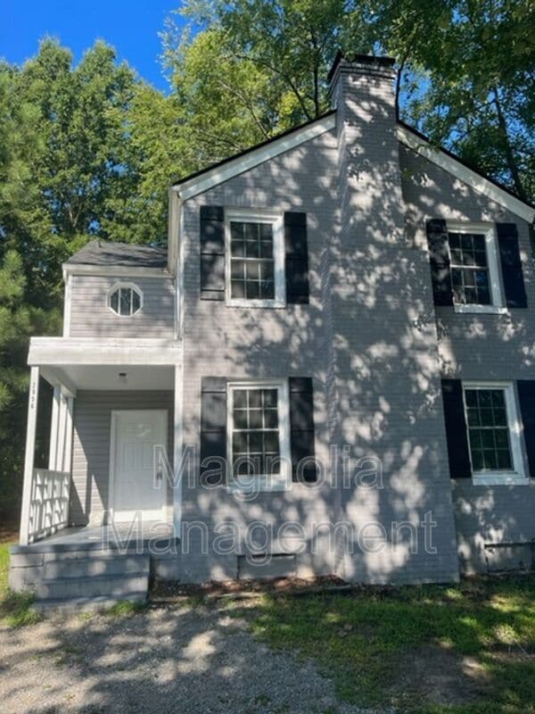 Primary Photo - 2056 Raleigh Rd