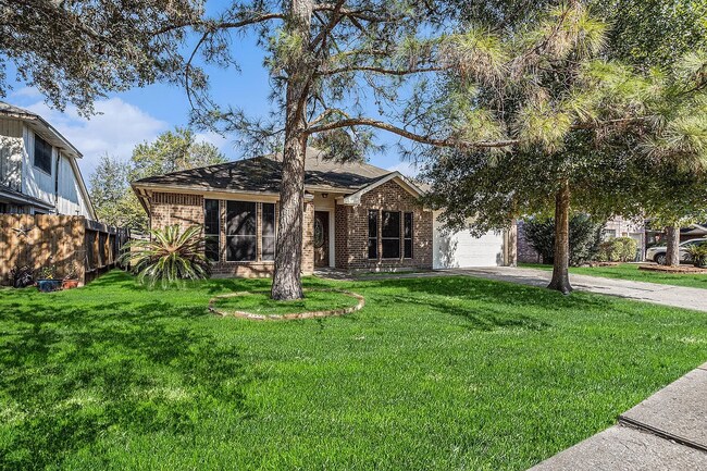 Foto del edificio - 1311 Hidden Canyon Rd