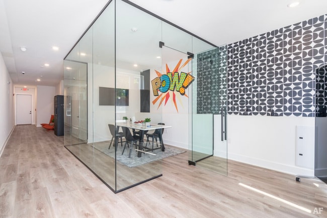 sliding glass doors- private entry - 1838 Cain Camino Viejo