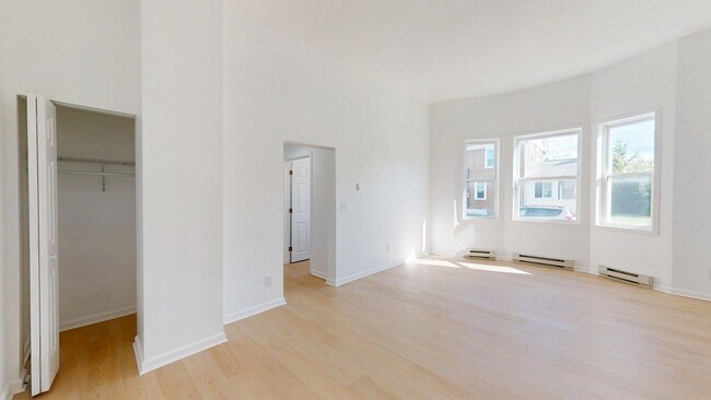 Foto del edificio - 2550 Elyria Ave