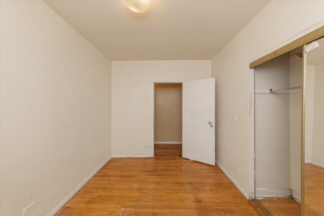 Foto del edificio - 2200 N Knox Ave