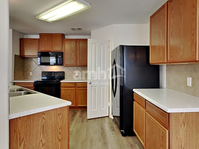 Foto del edificio - 4906 Braden Gate