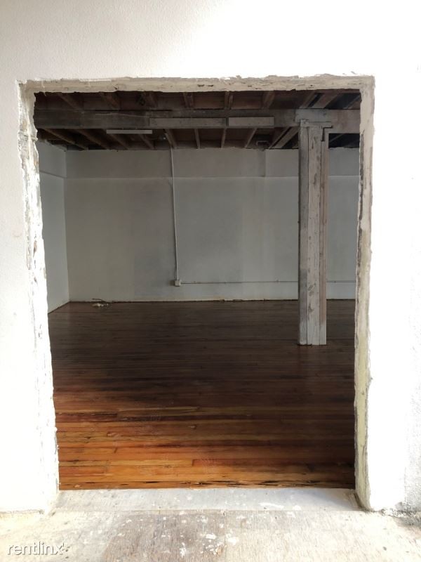 Building Photo - Studio, 1 bath Apartment - 544 N Western Ave