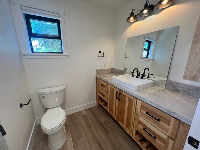 Bathroom - 416 Crow Canyon Dr