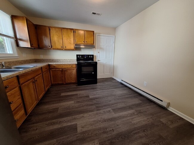 Foto del edificio - 704 Old Buckroe Rd