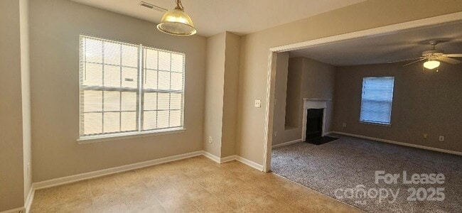 Foto del edificio - 537 Havenbrook Way NW