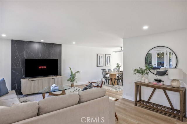 Foto del edificio - 25266 Pacifica Ave