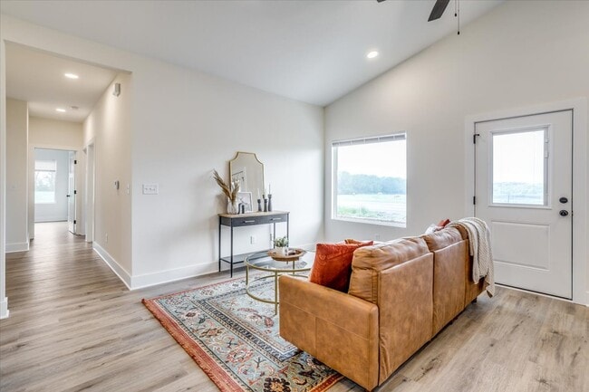 Building Photo - 519 Briarbrook Ln