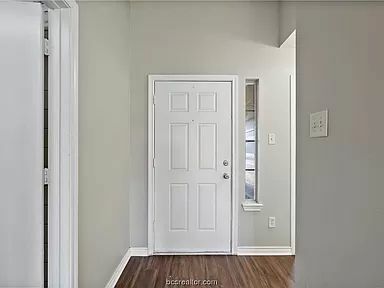 Foto del edificio - 1039 Windmeadows Dr