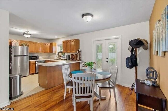 Foto del edificio - 711 Wilkinson St