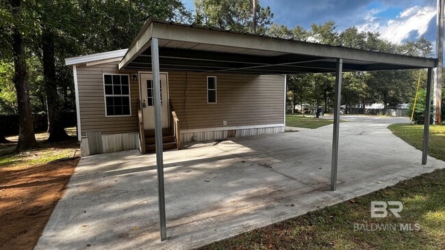 Foto del edificio - 16145 Pleasant Vw Ct