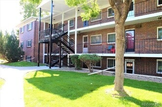 Building Photo - 6800 E Tennessee Ave