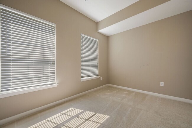 Building Photo - 227 Tidbury Crossing