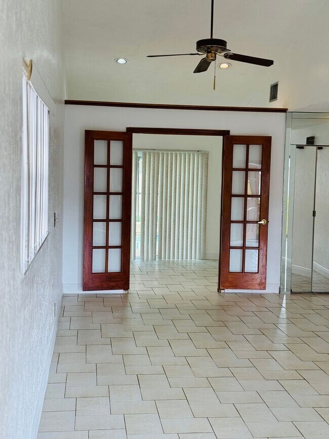 Foto del edificio - Charming 3 bedroom 2 bath House in Boca Raton