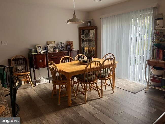 Foto del edificio - 13290 Flohr Ln