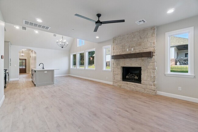 Foto del edificio - Luxury Townhome for Rent!