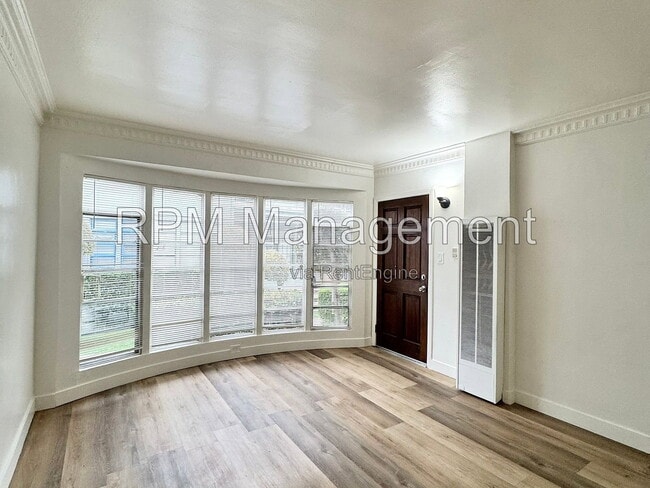 Photo - 1041 1/4 South Norton Avenue Apartment
