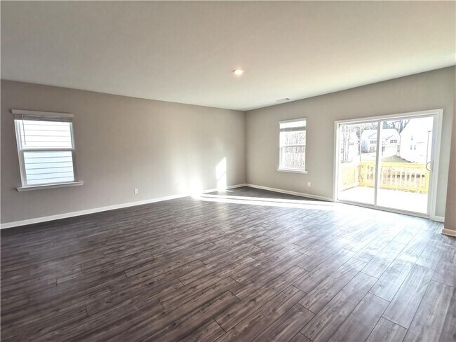 Foto del edificio - 4616 Waxwing St