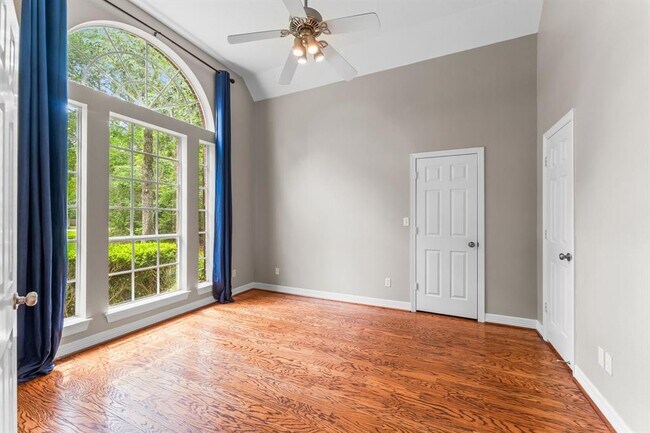Foto del edificio - 9520 Chasewood Blvd