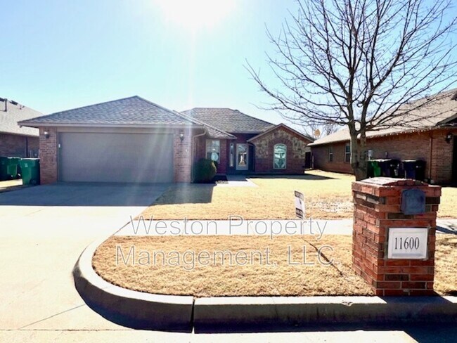 Photo - 11600 SW 10th St House