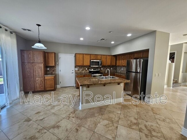 Foto del edificio - 3936 E Minton St