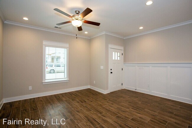 Building Photo - 2 br, 2.5 bath House - 1501 Cottage Grove