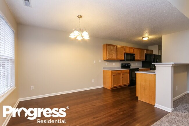 Foto del edificio - 12211 Running Springs Rd