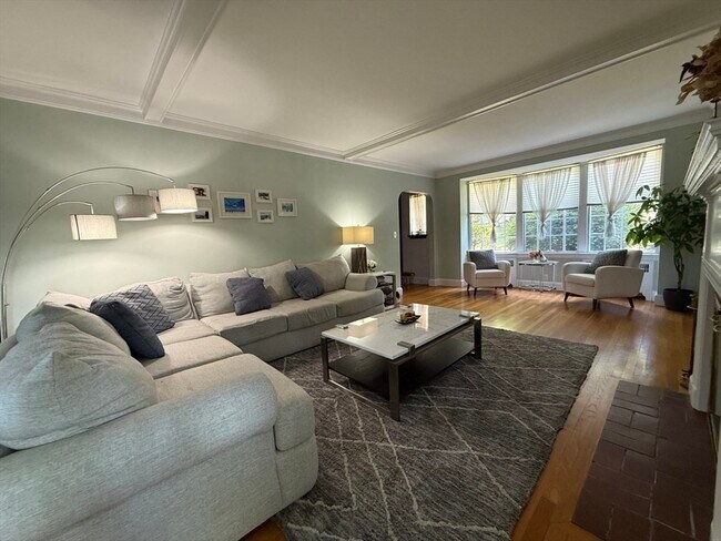 Foto del edificio - 111 Highland Ave