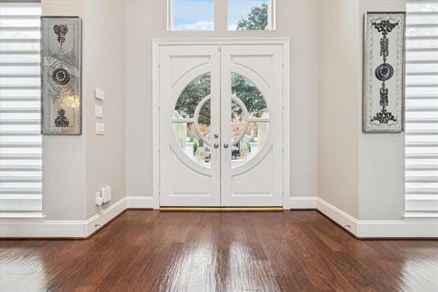 Foto del edificio - 6405 Fox Chase Ln