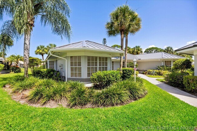 Foto del edificio - 7362 Pine Creek Way