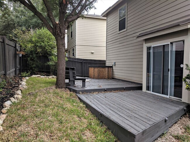 Foto del edificio - UPGRADES GALORE