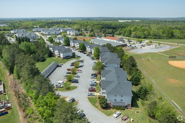 Aerial Photo - Stonecrest Apartments