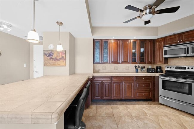 Building Photo - 3700 Galt Ocean Dr