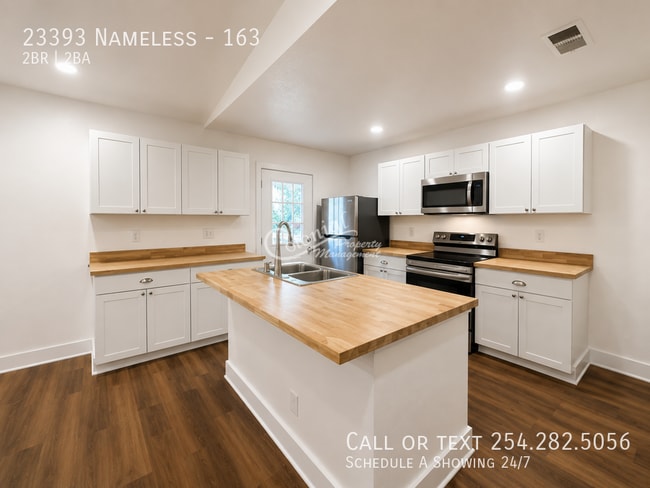 Building Photo - 23393 Nameless-163