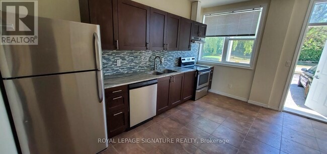 Building Photo - 14635 Ninth Line