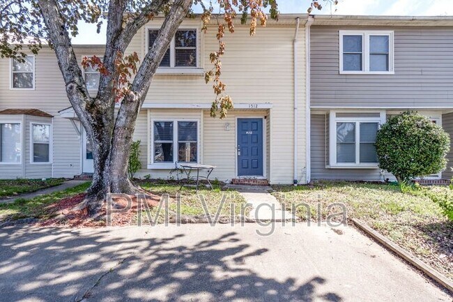 Building Photo - 1512 Sangaree Cir