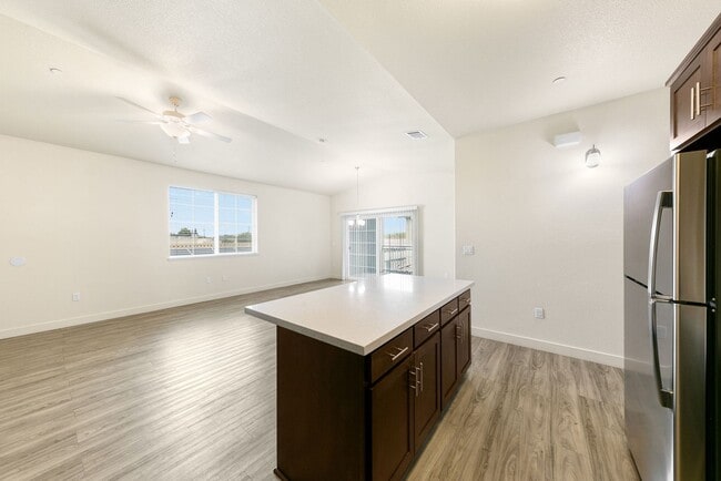 Building Photo - Luxe Ripon Apartments