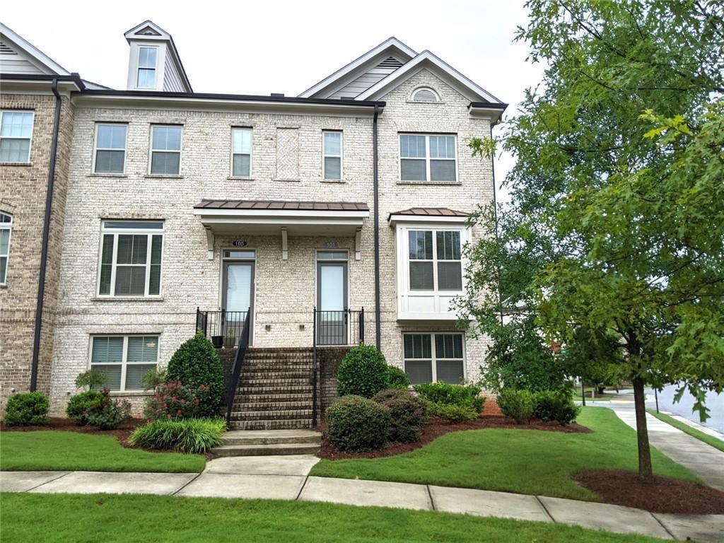 101 Laurel Crst Aly, Suwanee, GA 30024 Townhome Rentals in Suwanee GA