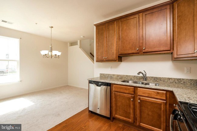 Building Photo - 117 Kramer Ct