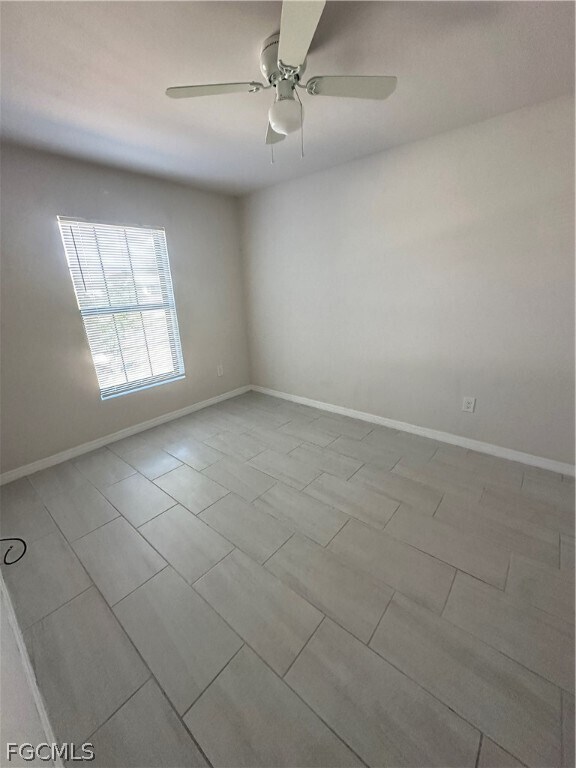 Foto del edificio - 604 SE 8th Terrace