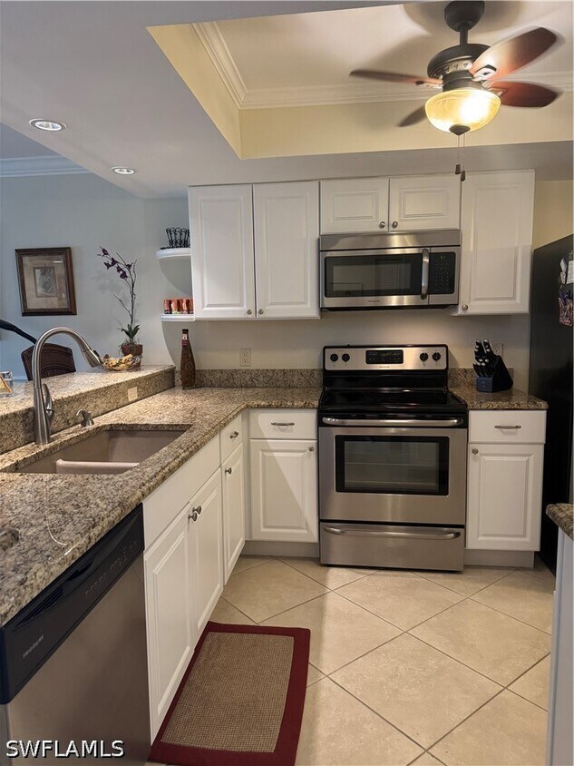Foto del edificio - 440 Fox Haven Dr