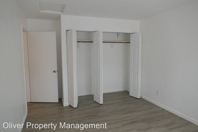 Building Photo - 2 br, 1.5 bath House - 17 Alisa Circle