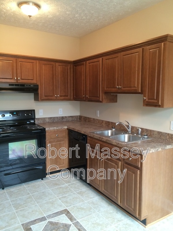 Foto del edificio - 2424 Glenmary Ave