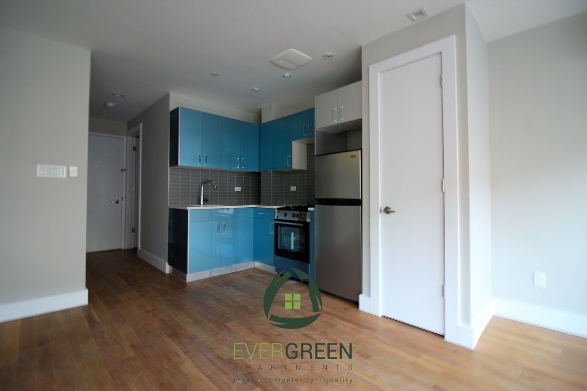 Foto principal - 650 Marcy Ave
