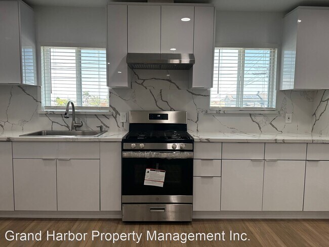 Building Photo - 1 br, 1 bath House - 16730 Crenshaw Blvd.